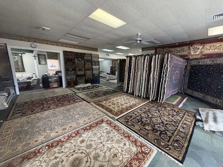 Coursey Blvd Showroom/Warehouse