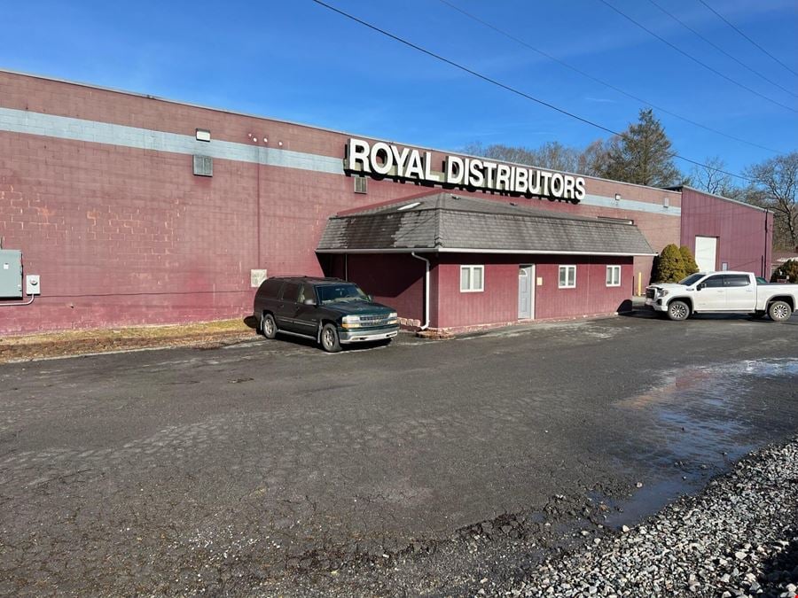 119 Riverside Dr