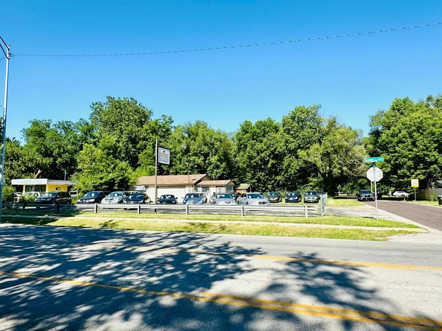 100% Leased: 1,484 SF Retail Building For Sale On Scenic