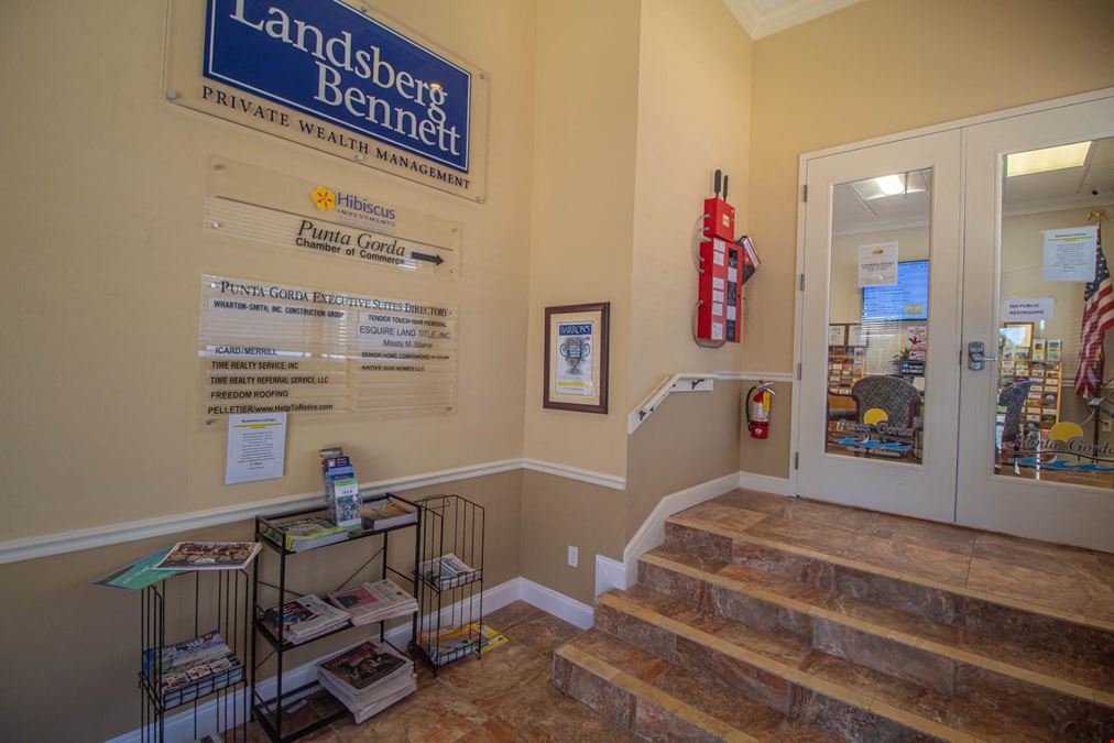 Executive Office in Downtown Punta Gorda