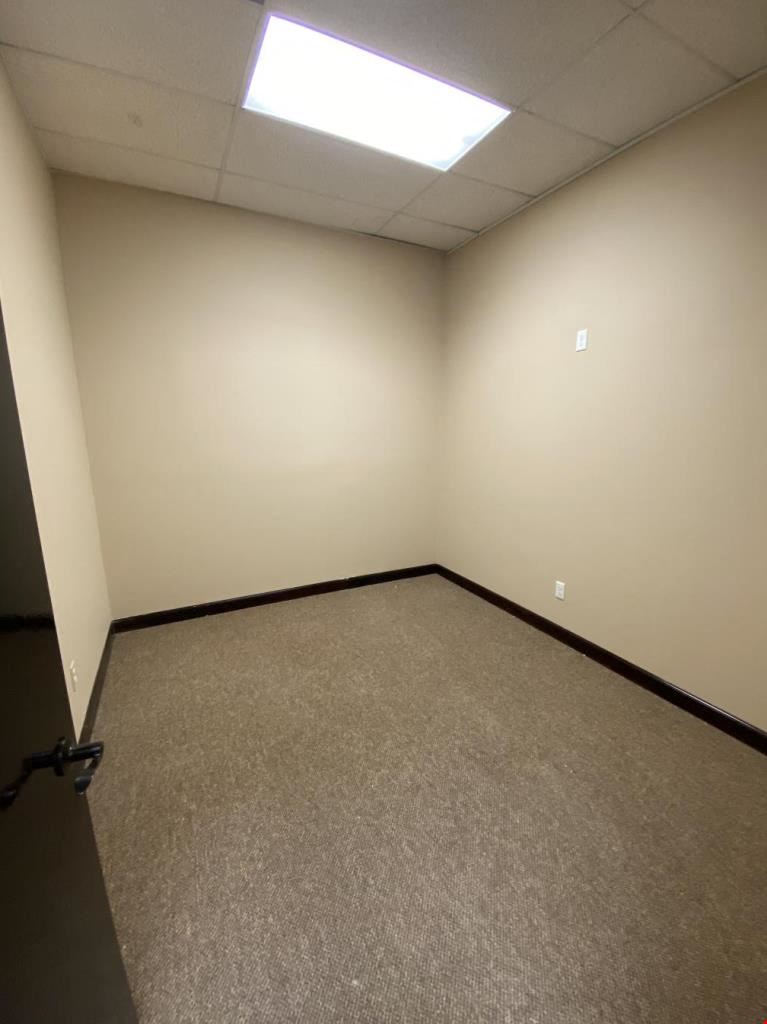 1034 Wildewood Centre Dr Suite B