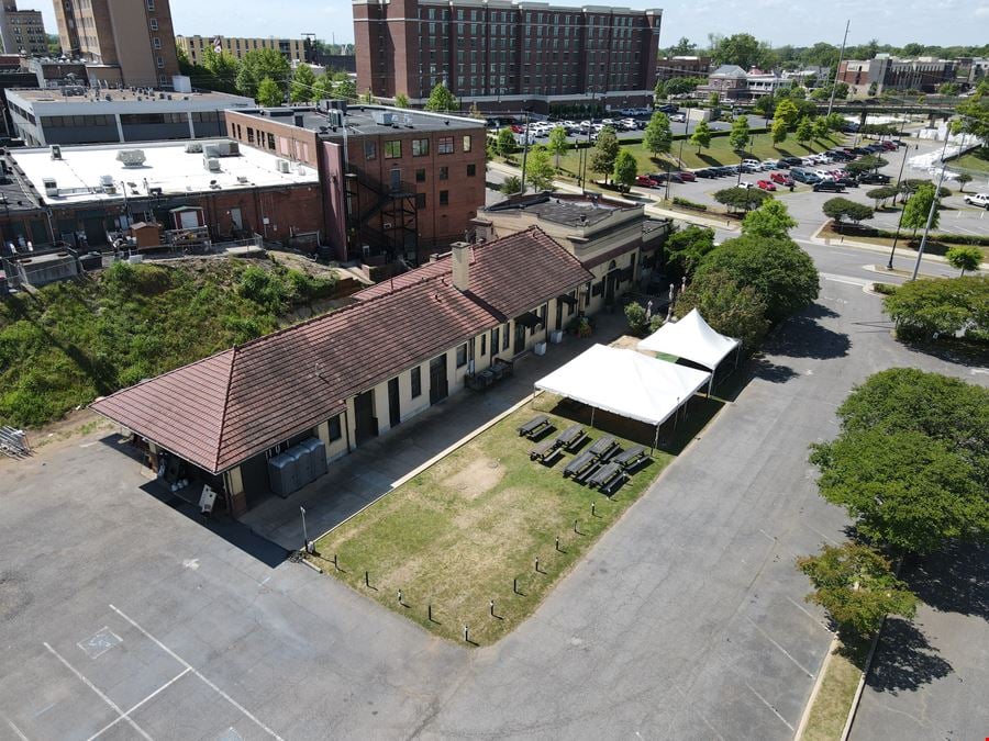 301 Greensboro Ave