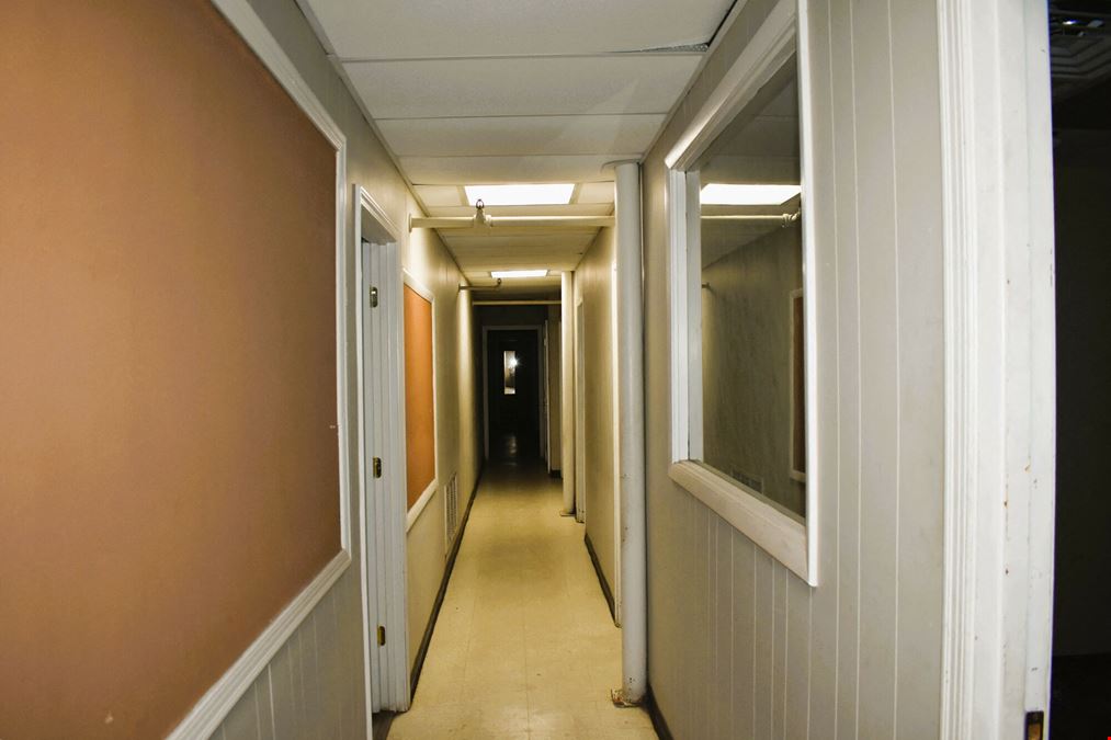 3045 Mobile Hwy. - Office Warehouse