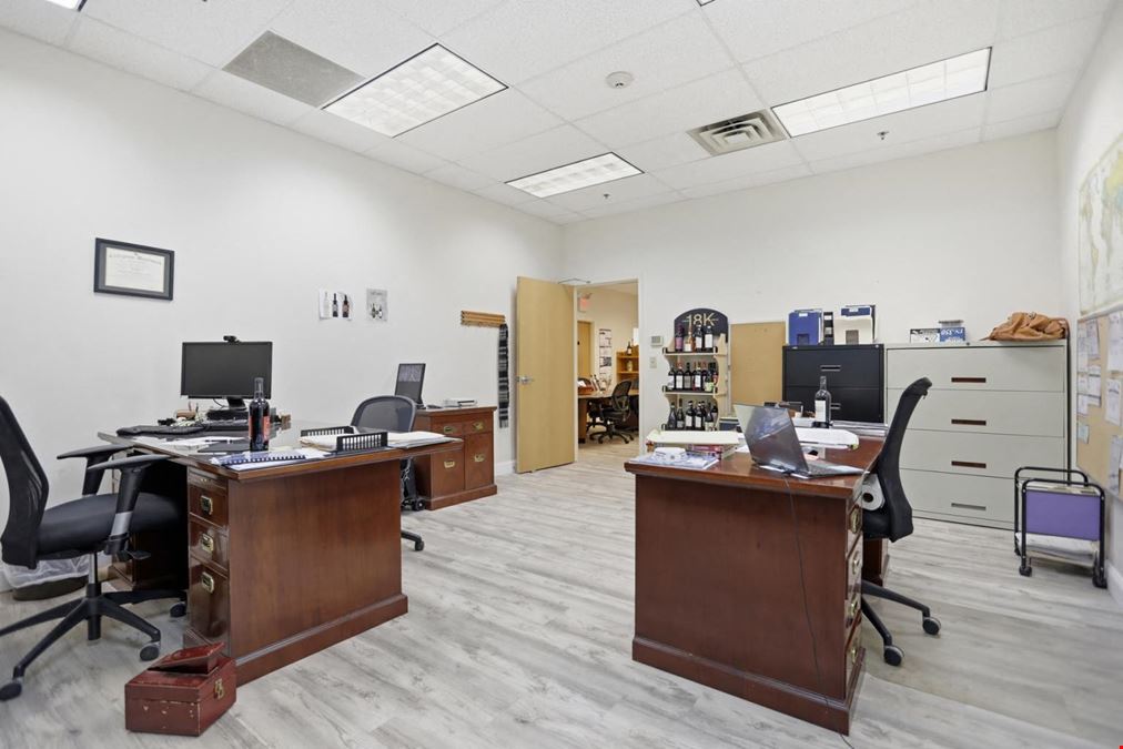 Exceptional Industrial Flex Condominium Unit for Lease in Lawrence, MA