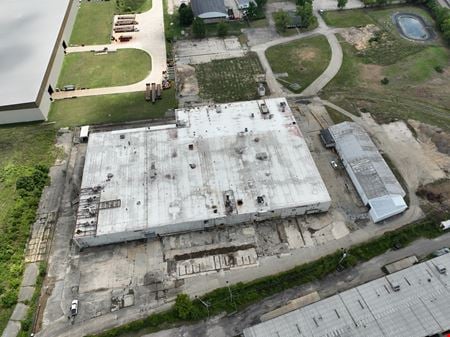 Preview of Industrial space for Rent at 410 Glendale Milford Road