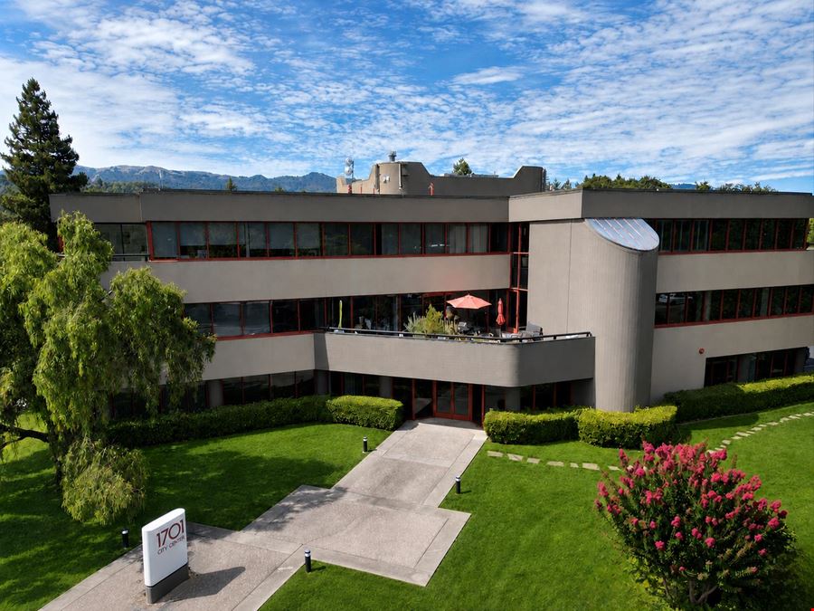 1701 Novato Blvd