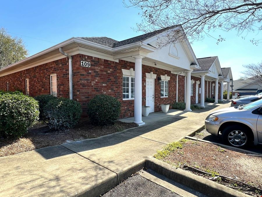 Offices at Cherokee Crossing