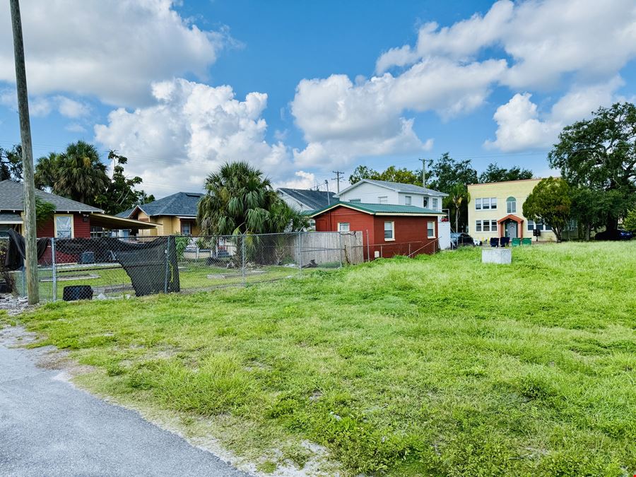 SOUTH TAMPA MULTIFAMILY PARCEL DEVELOPMENT OPPORTUNITY! SELLER FINANCING!)