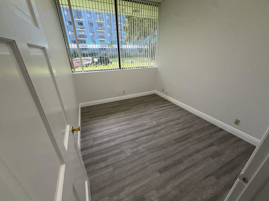 1344 SF Suite 104 Professional and Medical Office Space