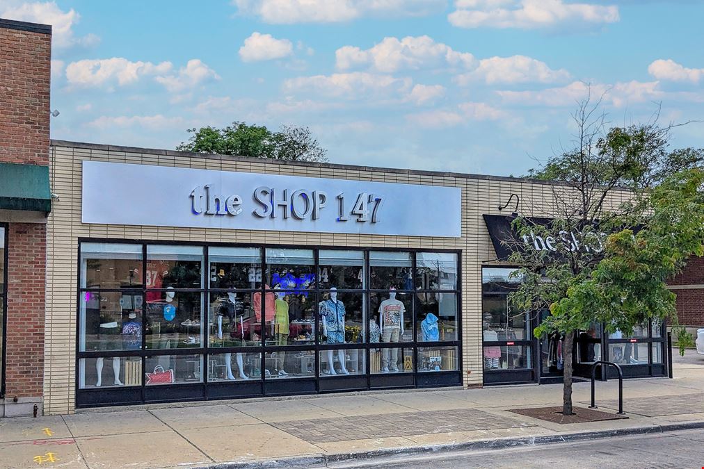 Multi-Tenant Retail Building with Parking Lot at 95th/Western in Chicago