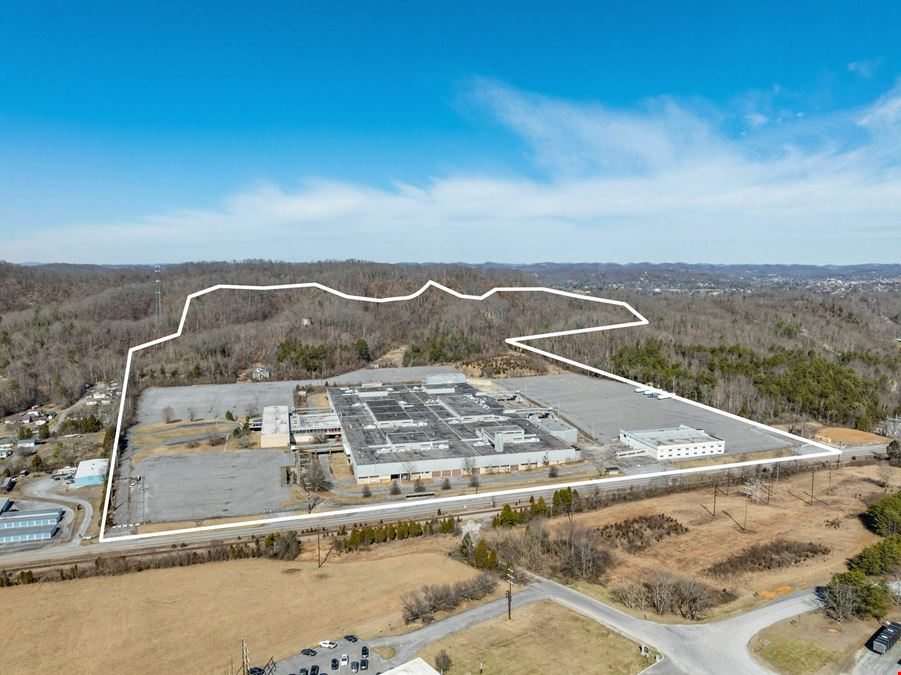 Industrial Redevelopment Opportunity | 660,000 SF / ~ 40 Buildable Acres