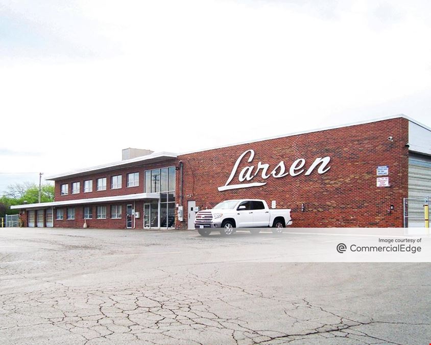 700-770 Larsen Lane & 753-767 Gasoline Alley