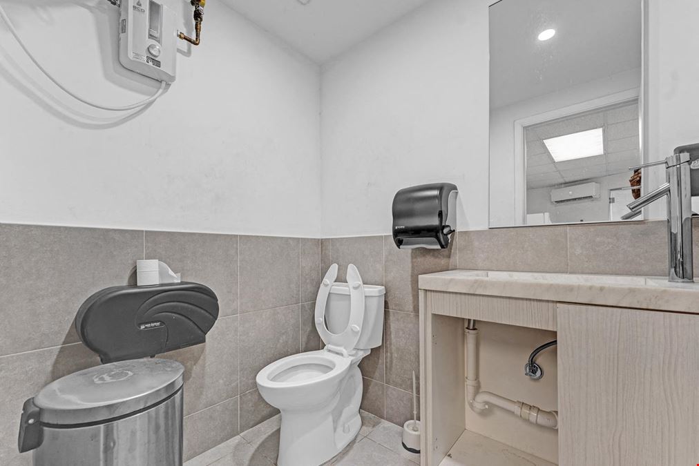 7330-32 NW 79th Terrace 