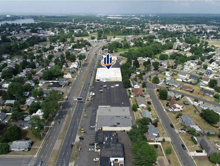 Prime Retail / Former Grocery Store