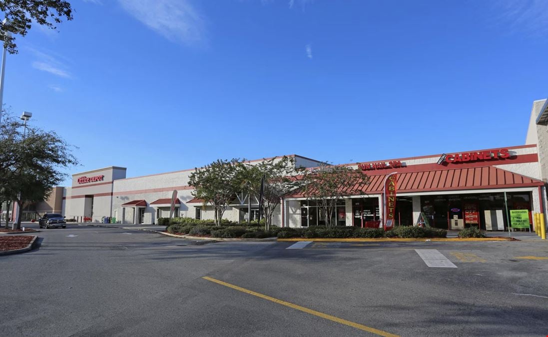 Waters Crossing Shopping Center