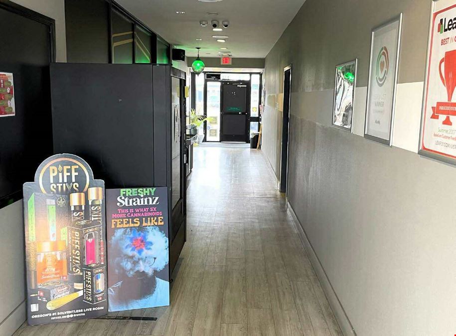 High Cash Flow Business with Drive-Thru Property on .81 AC