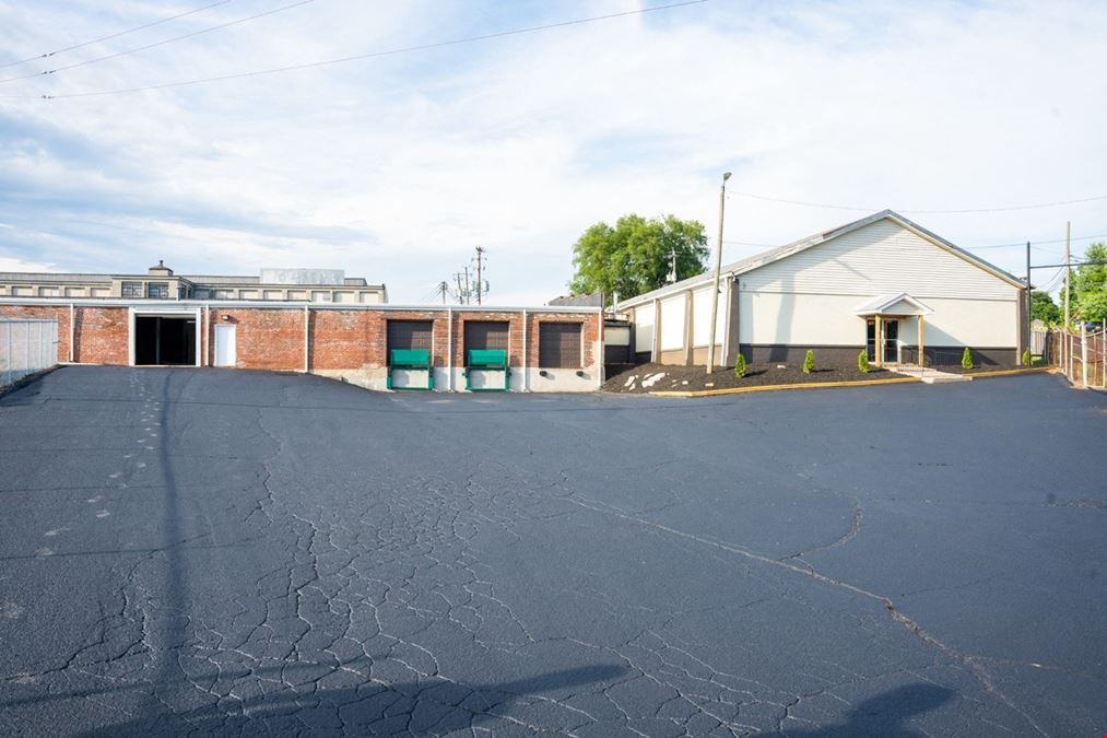 91,217 SF on 5.7 Acres | I-G Near Downtown Knoxville