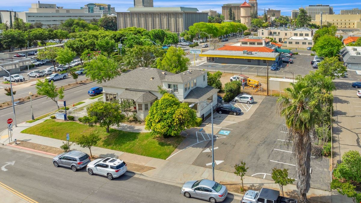 Freestanding Downtown Corner Building + 15 Parking Spaces