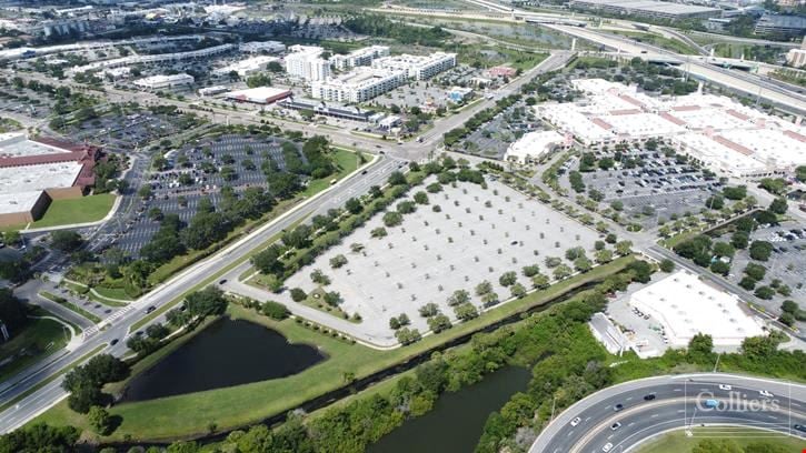Orlando International Premium Outlets Outparcel
