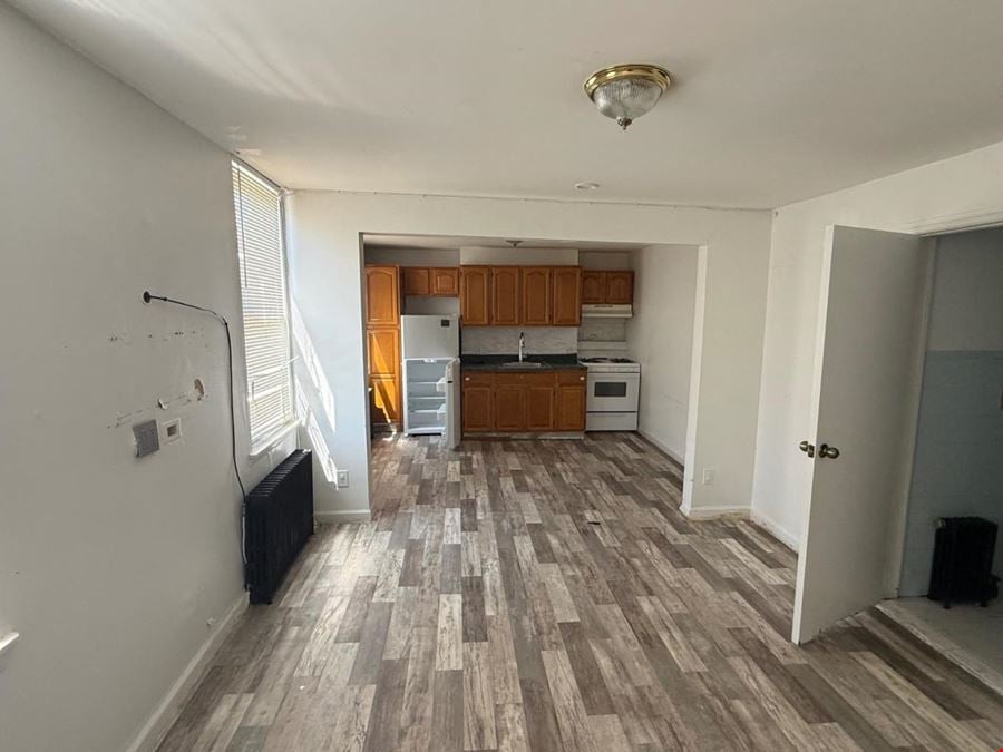 59-26 Grand Ave