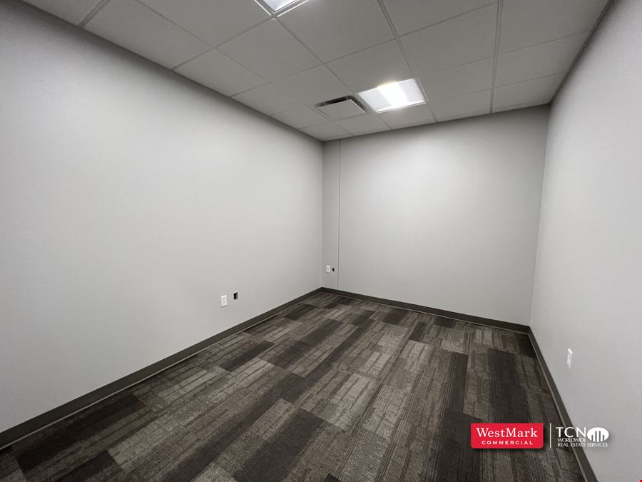 Office Space Just West of Milwaukee