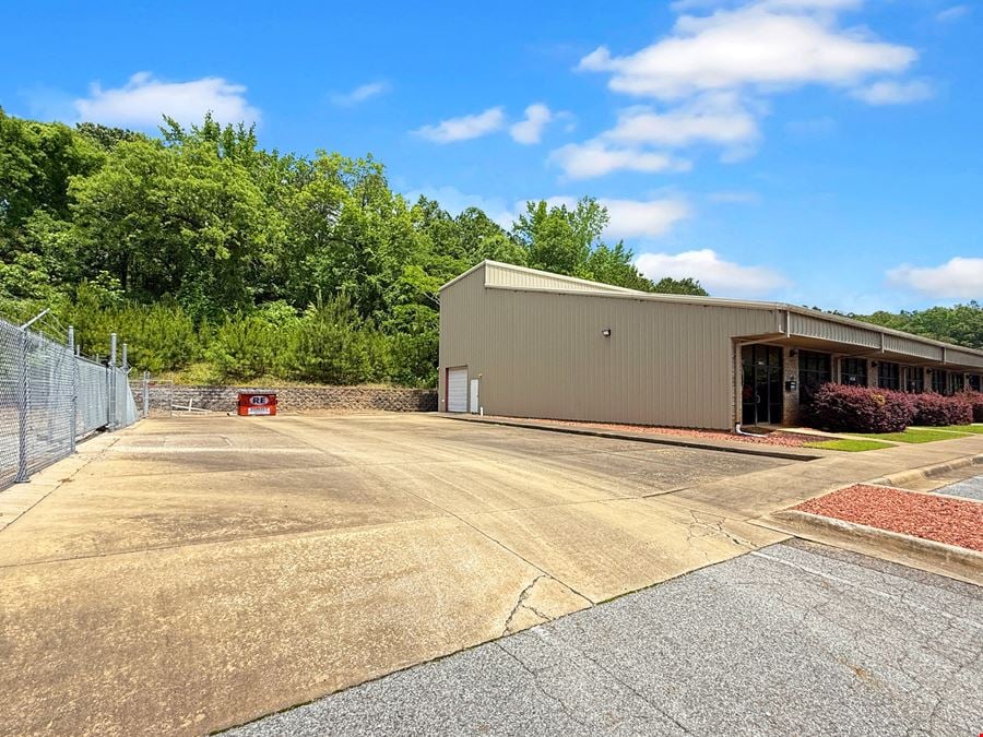 4720 University Blvd E