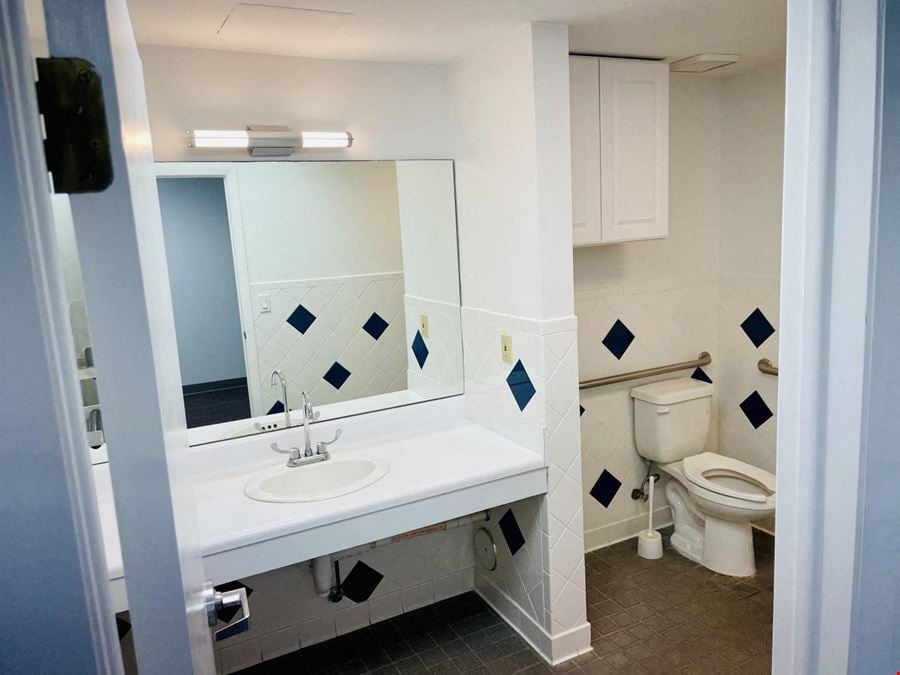 1120 NW 54th St