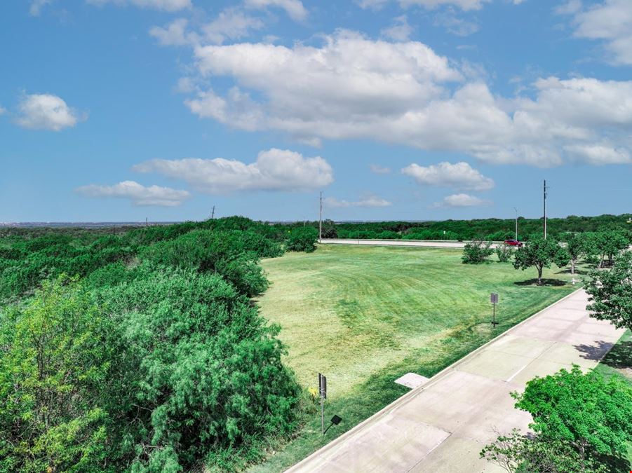 2200 Mansfield Rd, Cedar Hills, TX