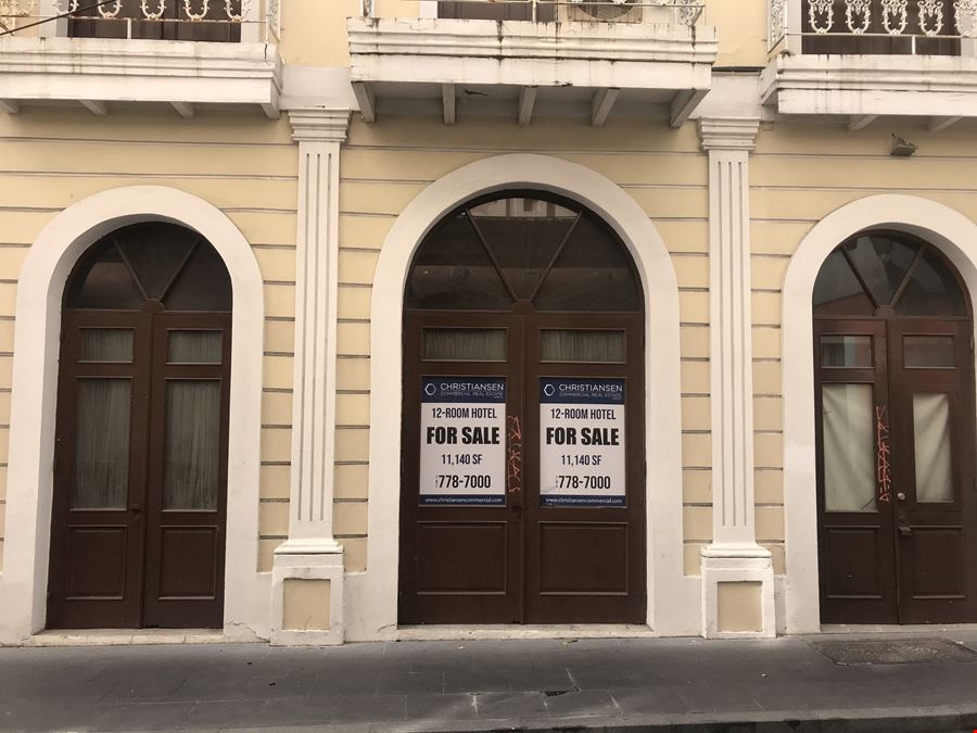Old San Juan, Recinto Sur Street - Former 12-room Hotel - FOR SALE