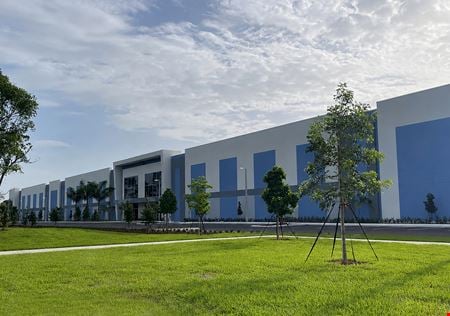 Preview of Industrial space for Rent at 4733-4851 W Atlantic Blvd