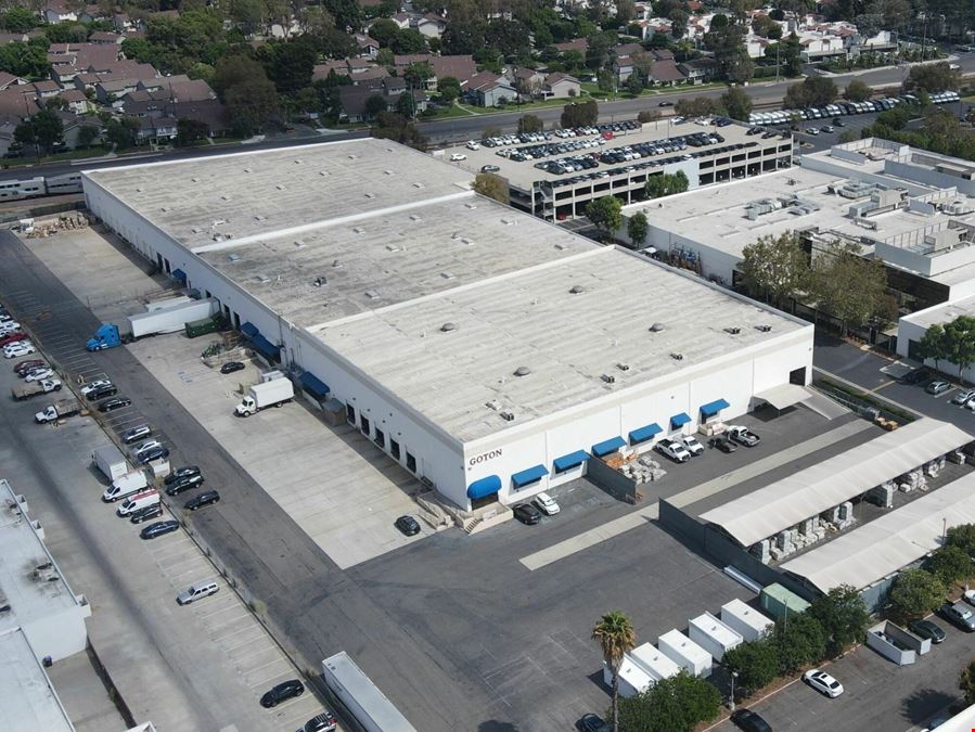 La Palma Distribution Center