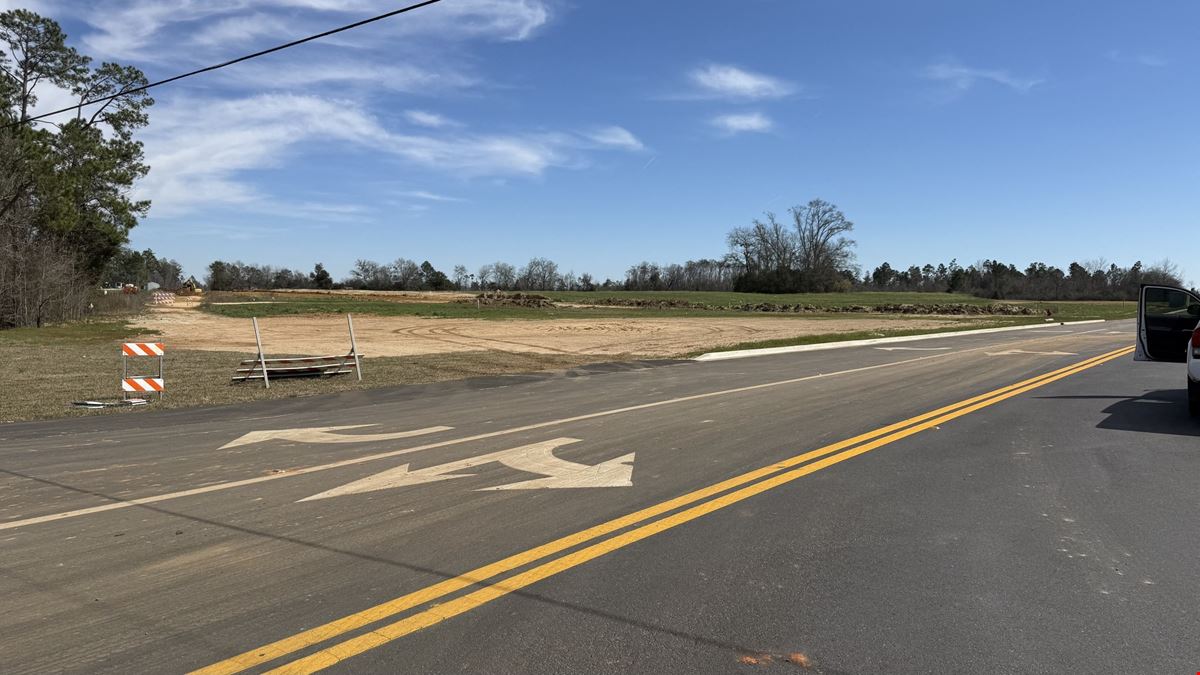 2.2-Acre High-Visibility Commercial Site in Marianna