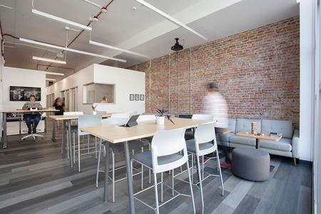 Preview of Coworking space for Rent at 309 Pine Ave,