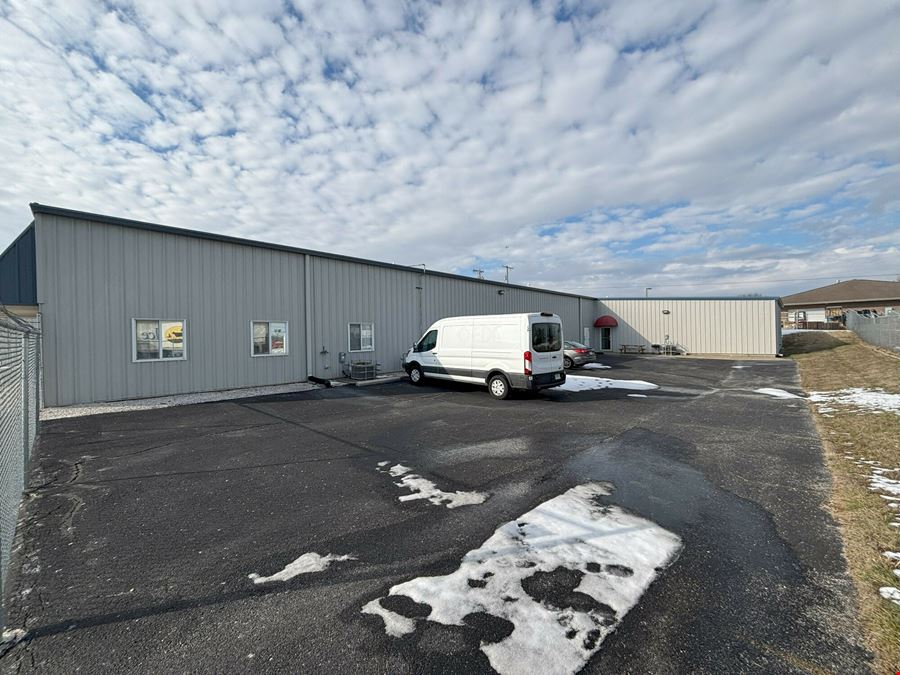 13,600 SF Industrial for Lease