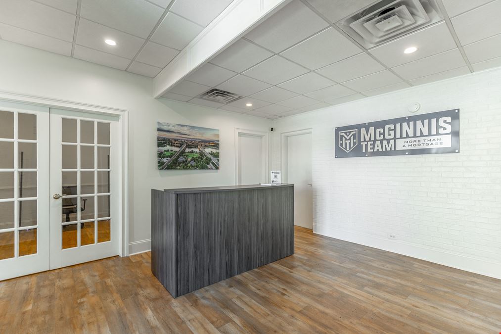 Small Professional Office Spaces in Red Bank for Lease
