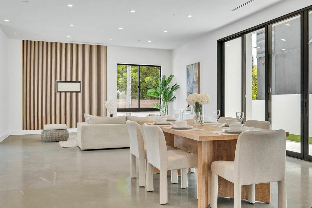 VACANT TWO-UNIT DUPLEX