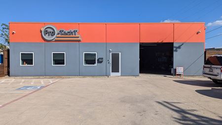 Preview of Industrial space for Sale at 1942 N Interstate 35 E