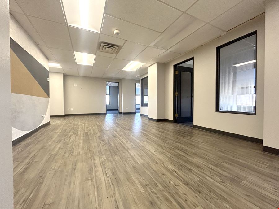 104 N Broadway
