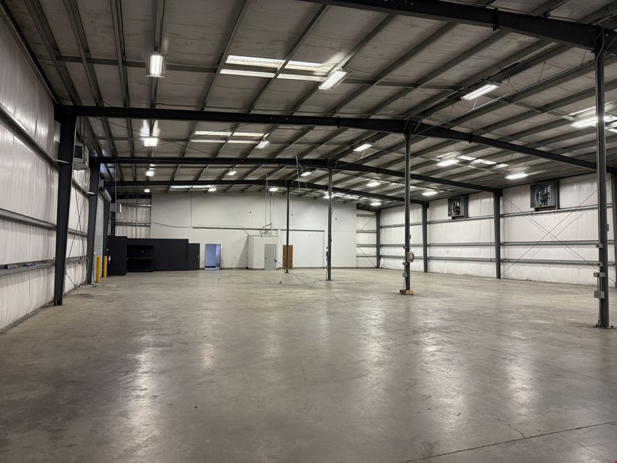 Office/Warehouse For Lease