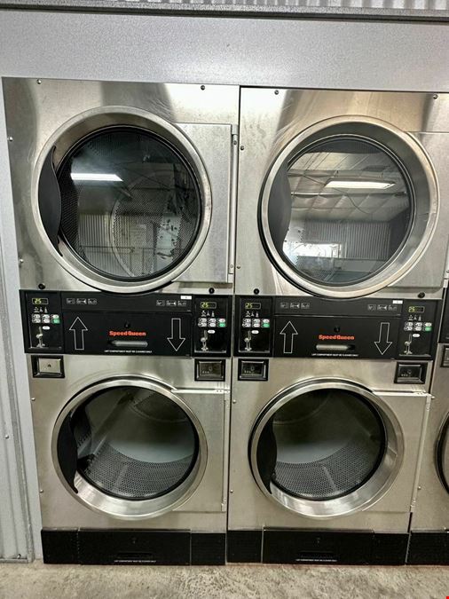 Self-Serve Laundromat