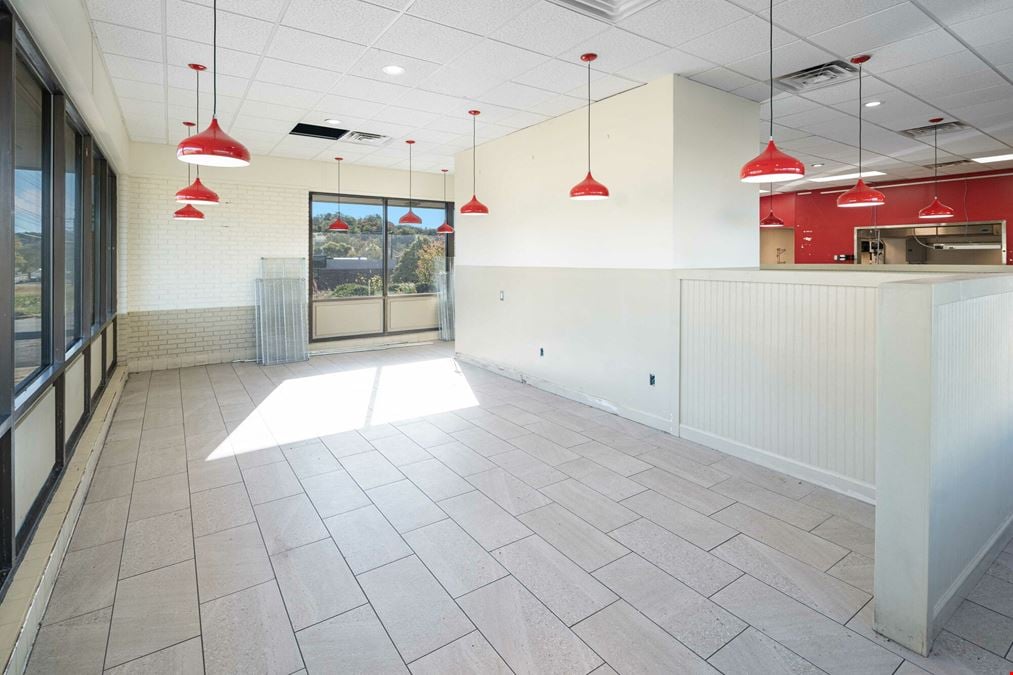 Freestanding Vacant QSR Building