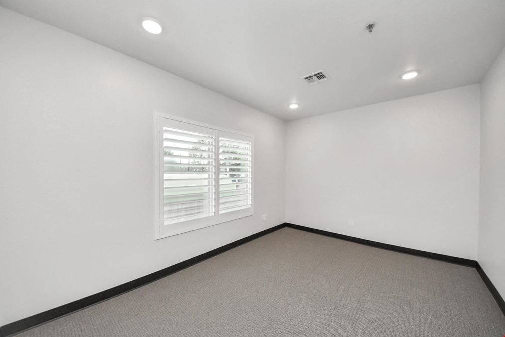 Premier Sugar Land Owner-User Office Condo