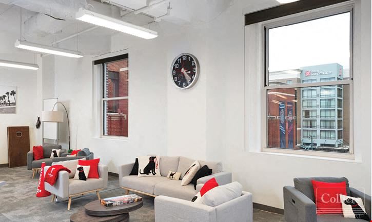 Downtown Memphis Office Sublease Available - 5,673± SF