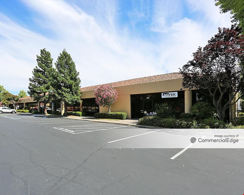Livermore Airway Business Park - 208-336 Lindbergh Avenue & 324-396 Earhart Way