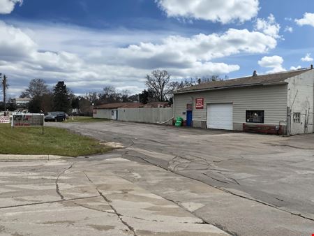 Preview of commercial space at 2610 Imlay City Road