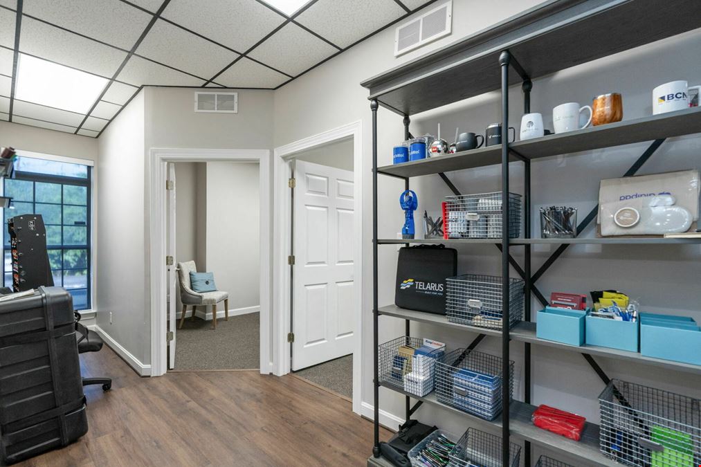 1st Floor Office Units For Sale / Hurstbourne Springs Professional Center