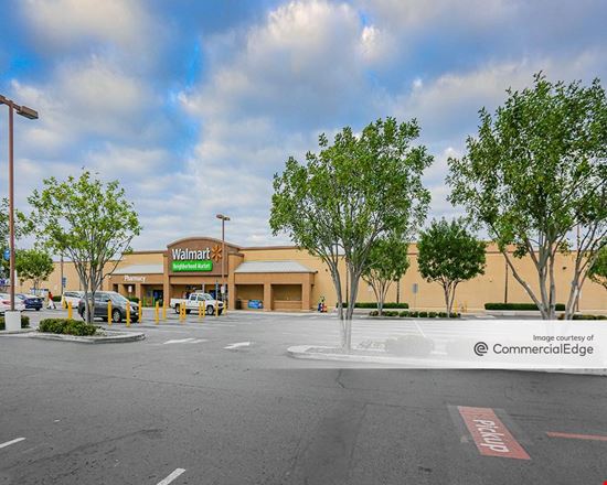 Preview of Retail space for Rent at 152-300 N. 2nd St.