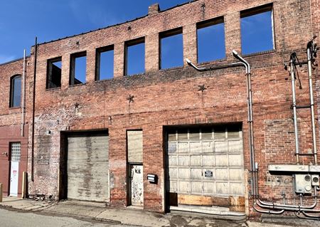 Preview of Industrial space for Rent at 1430 High St