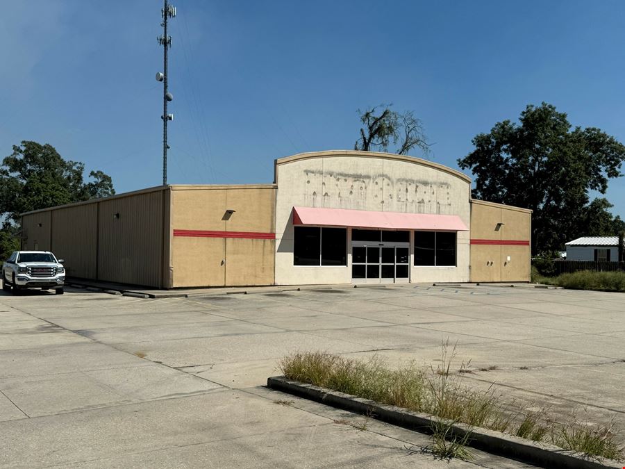 Former Family Dollar