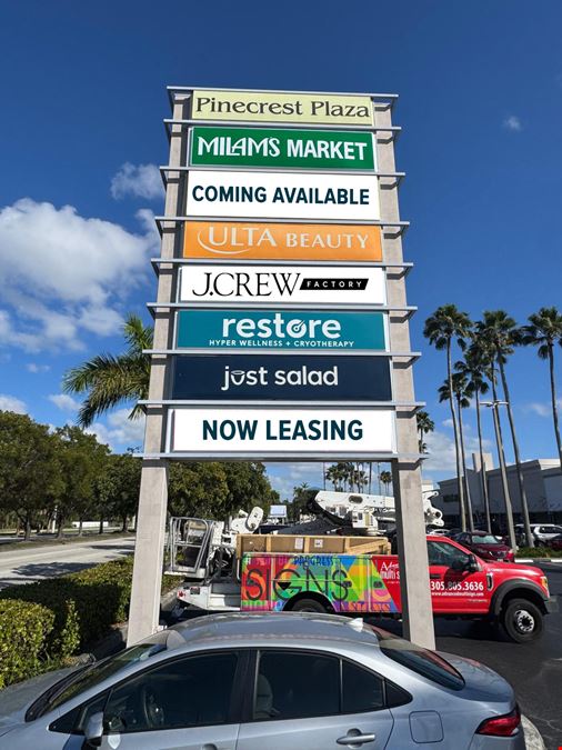 Pinecrest Plaza